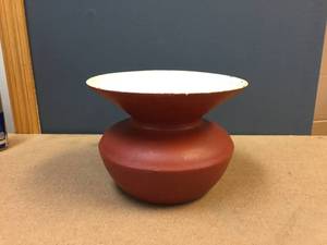 lot 106 image: Antique Cast IronEnamel Spittoon with Gate Mark - 1800s