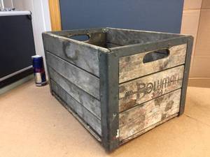 lot 114 image: Vintage Bowman - Heavy Wooden Crate - 1954 - Very Good
