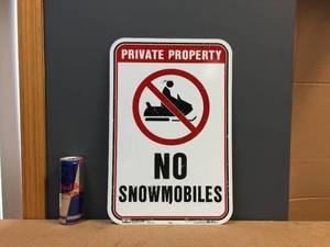lot 153 image: No Snowmobiles Metal Sign 12 x 18 - Nice