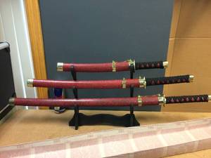 lot 212 image: Vintage Decorative Samurai Sword Display