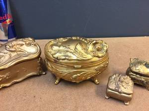lot 231 image: Antique Cast Casket Victorian Jewelry Boxes Including Benedict