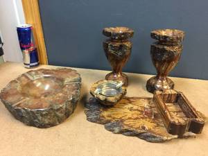 lot 240 image: Vintage Alabaster & Carved Wooden Set