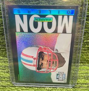 lot 30 image: 2001 Topps Archives Reserve Warren Moon Rookie Refractor