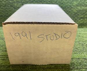 lot 51 image: 1991 Studio Baseball Set