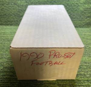 lot 56 image: 1990 Pro-Set Football Set 1-378