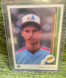 lot 91 image: 1989 Upper Deck Randy Johnson Rookie Card