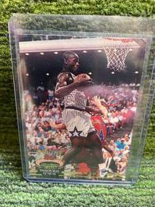 lot 111 image: 92 Topps Stadium Club Shaquille ONeal Rookie