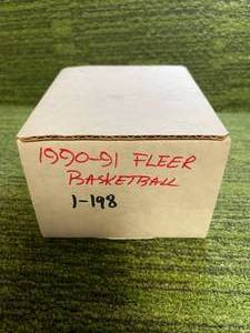 lot 134 image: 1990-91 Fleer Basketball Complete Set