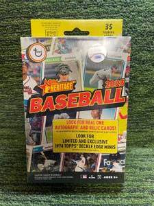 lot 136 image: 2023 Topps Heritage Baseball Hanger box