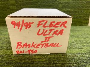 lot 139 image: 1994-95 Fleer Ultra Basketball Series 2 set