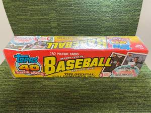 lot 141 image: 1991 Topps Baseball Complete factory sealed Set