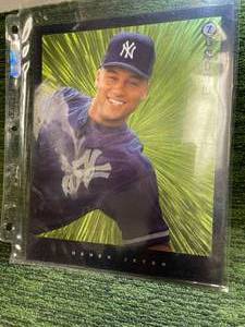 lot 182 image: 1997 Pinnacle Zennith Derek Jeter Jumbo Card
