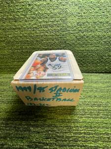 lot 46 image: 1994-95 Stadium Club Series 2 Basketball