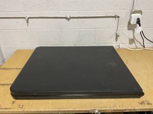 lot 105 image: Mainstays 6 Foot Bi-Fold Plastic Folding Table