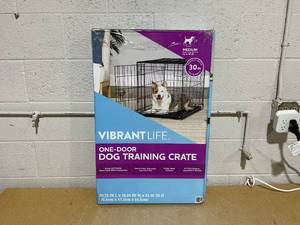 lot 106 image: Vibrant Life Wire Dog Crate, Single-Door, Divider and Leak-Proof Tray