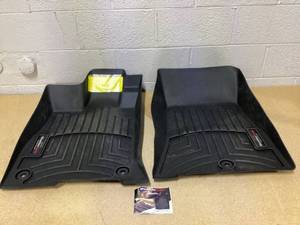 lot 425 image: WeatherTech Custom Fit FloorLiners for Acura TLX, TLX Type S - 1st Row (4416551)