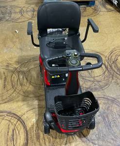 lot 157 image: Sacvon Electronic Mobility Scooter