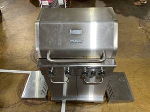 lot 160 image: NXR 5-Burner Gas Grill w Sear Zone
