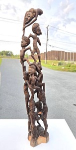 lot 12 image: Large Carved Hardwood Makonde Spirit Sculpture