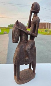 lot 14 image: Fantastic Early Carved Dogon Equestrian Figure
