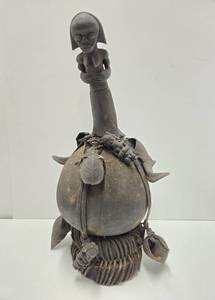 lot 17 image: Large Old Cameroon Grasslands Hunters Fetish GourdCalabash 
