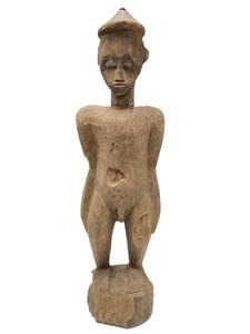 lot 21 image: Wonderful Large Old Carved Ancestral Figure - Sepik River Region