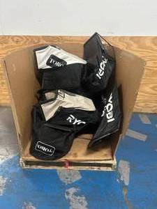 lot 181 image: Gaylord of Mower Bags Ryobi and Toro
