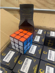 lot 203 image: Creativeline - Lot of 100 - SpeedRipper Speed Cube