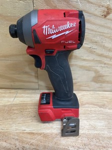 lot 21 image: M18 FUEL 18-Volt Lithium-Ion Brushless Cordless 14 in. Hex Impact Driver (Tool-Only)
