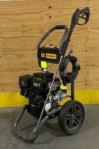 2,700 PSI   2.5 GPM Gas Pressure Washer with Powerease Engine and AR Axial Pump