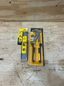 lot 73 image: Tolsen- Water Pump Pliers Stanley- 9  Magnetic Torpedo Level