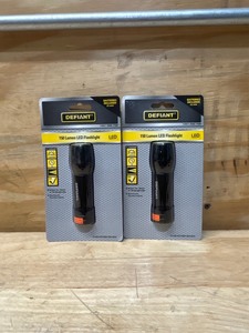 lot 88 image: 150 Lumens LED Flashlight