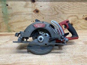 lot 124 image: Milwaukee M18 FUEL 18V Lithium-Ion Cordless 7-14 in. Rear Handle Circular Saw (Tool-Only)