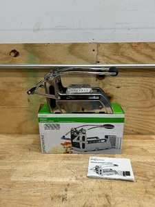 lot 148 image: Progressive Deluxe French Fry Cutter