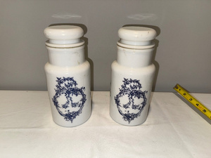 lot 43 image: Set of 2 Vintage French Ceramic Apothecary Jars with Blue Floral Design
