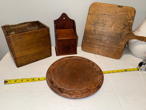 lot 126 image: Vintage Wooden Kitchenware Lot Salt Box, Cutting Board, Decorative Trays