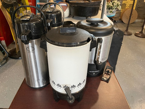 lot 99 image: Hamilton Beach Coffee Urn & Airpots Beverage Service Set