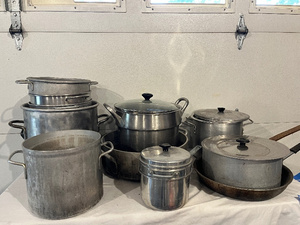 lot 110 image: Large Aluminum Pot Set - Assorted Sizes and Styles, Commercial Grade