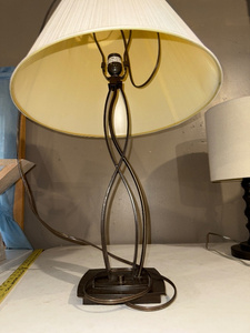 lot 144 image: Stylish Metal Base Table Lamp with Cream Shade