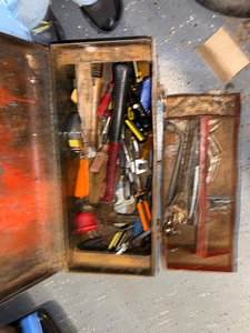 lot 153 image: Vintage Metal Toolbox with Assorted Hand Tools