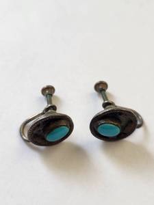 lot 38R image: Sterling Silver Turquoise Screw-Back Earrings, 3.5 Grams