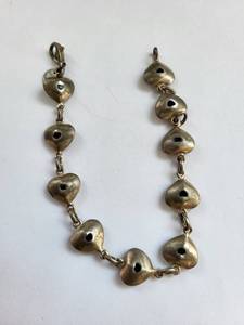 lot 114R image: Sterling Silver Heart Bracelet 8 Inch, 10.12 Grams