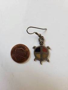 lot 156R image: Sterling Silver Turtle Dangle Earring, Single, 3.92 Grams