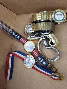 lot 190R image: Collection of 7 Vintage Character and Novelty Wristwatches