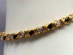 lot 4B image: 925 Sterling Silver Bracelet with Black and Clear Stones
