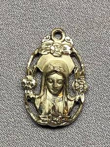 lot 9B image: Vintage Sterling Silver 925 Religious Medallion by CREED