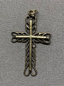 lot 27B image: Intricate Sterling Silver 925 Cross Pendant with Braided Design
