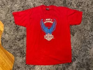 lot 32B image: Harley-Davidson Red T-Shirt XL 100% Cotton Vintage Design