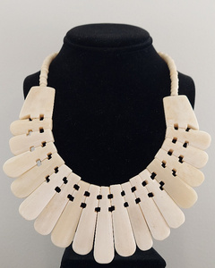 lot 19R image: Unique Handmade Bone Necklace with Bead Detailing