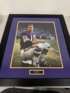 lot 22S image: Framed Fran Tarkenton Minnesota Vikings HOF 86 Photo 25x29